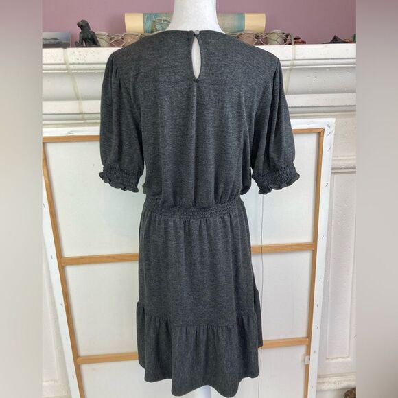 Loft NWT Elegant Charcoal Gray puffed sleeve w/ruffle bottom go everywhere dress - Picture 3 of 11